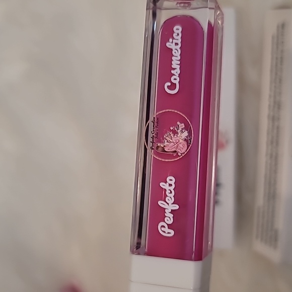 Liquid Matte Lippy - Picture 2 of 3